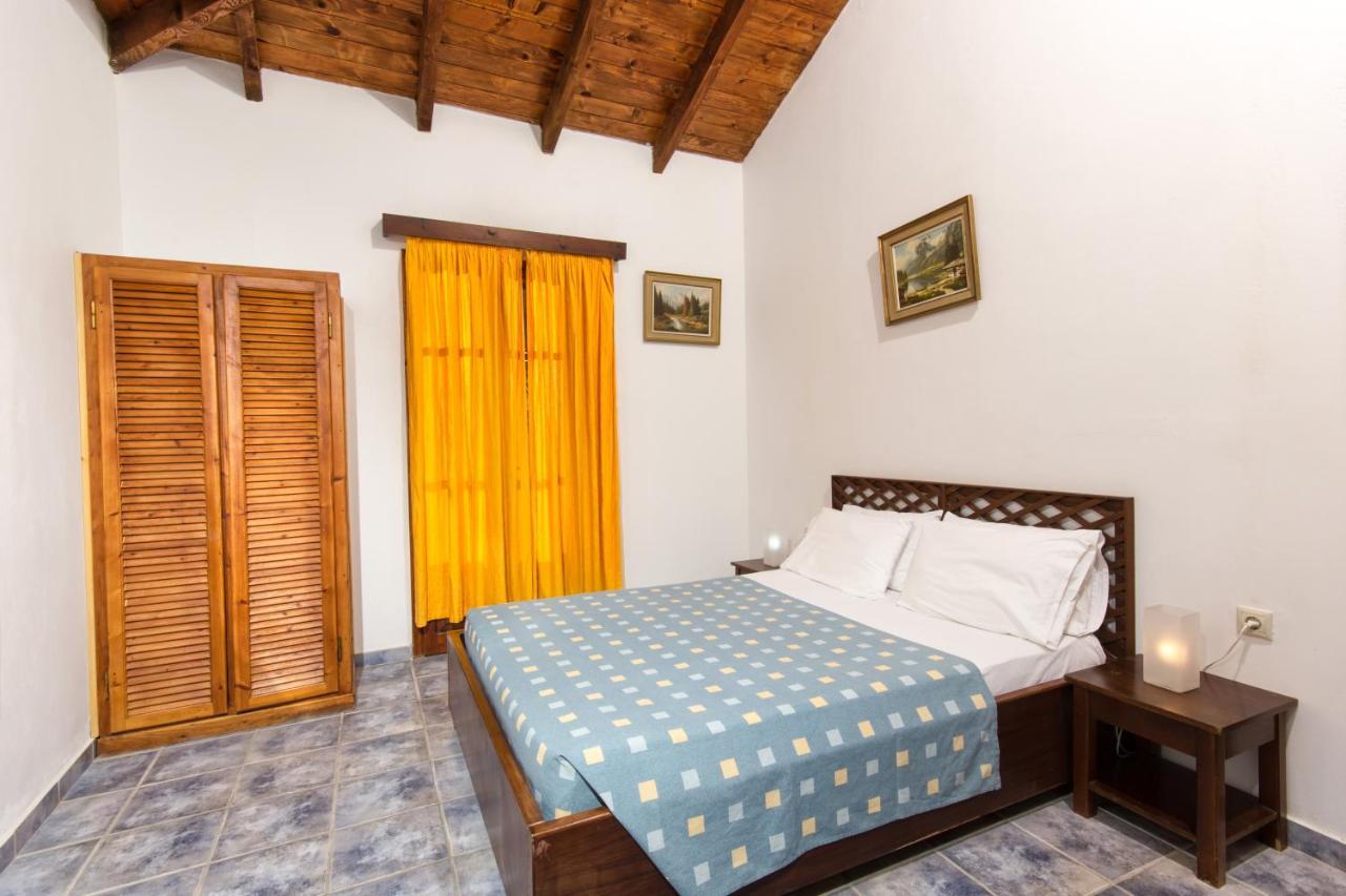 Liuba Houses Vasilikos  Exterior photo